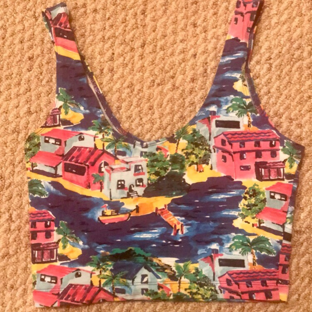 Crop top